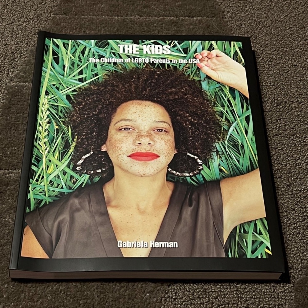 *6 for $10!* The Kids: The Children of LGBTQ Parents Gabriela Herman Paperback